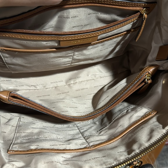 Nice satchel RILEY style - Picture 14 of 16